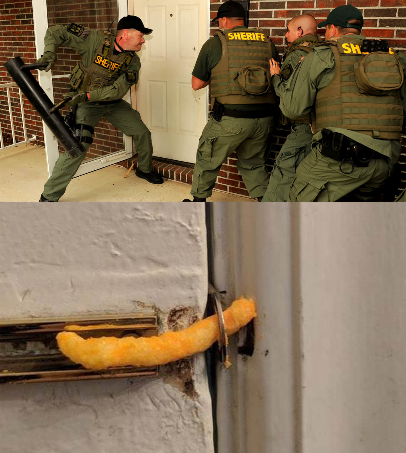 ФСБ выбивает дверь Мем